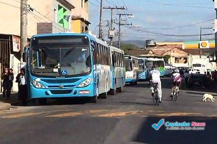 Moradores realizam protesto em rodovia de Cariacica