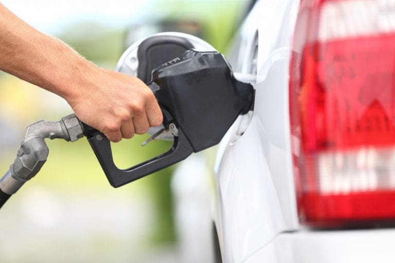 Gasolina já está mais barata na Grande Vitória