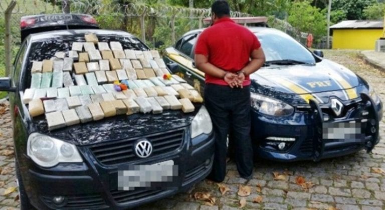 Homem é preso transportando 85 tabletes de maconha em Guarapari