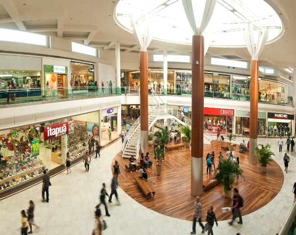 Shoppings da Grande Vitória abrem vagas de emprego temporário