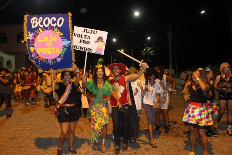 Carnaval 2017: Blocos e matinês animam foliões em Marataízes, confira as fotos!