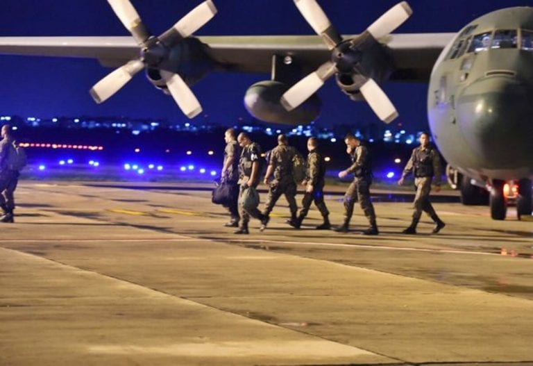 Homens da Força Aérea Brasileira chegam ao Estado