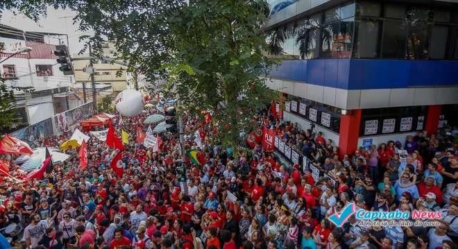 Mais de 50 cidades tiveram manifestações pró Lula