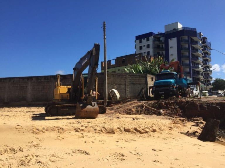 Prefeitura de Guarapari inicia obras na Praia do Riacho