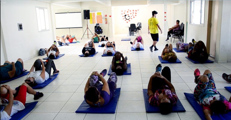 Idosos melhoram qualidade de vida com atividades no CCI de Itapemirim