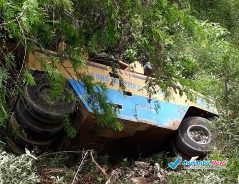 Homem morre após capotar com máquina de compactar terra em Ibatiba