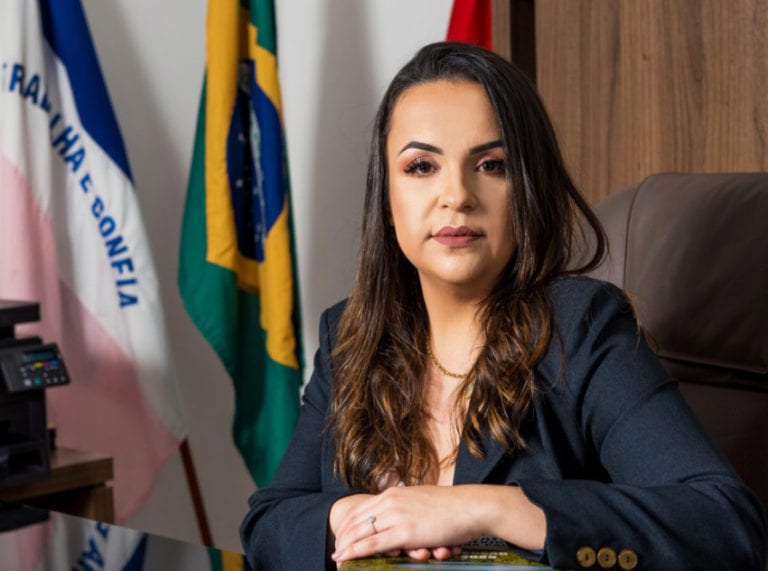 Amanda Quinta Rangel, prefeita de Presidente Kennedy