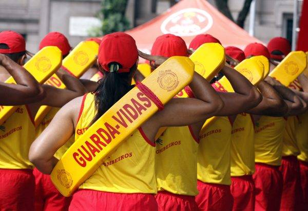 Corpo de Bombeiros vai abrir inscrições para curso de Guarda-Vidas