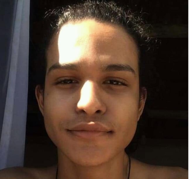 Adolescente sai de casa para estudar e desaparece, em Marataízes