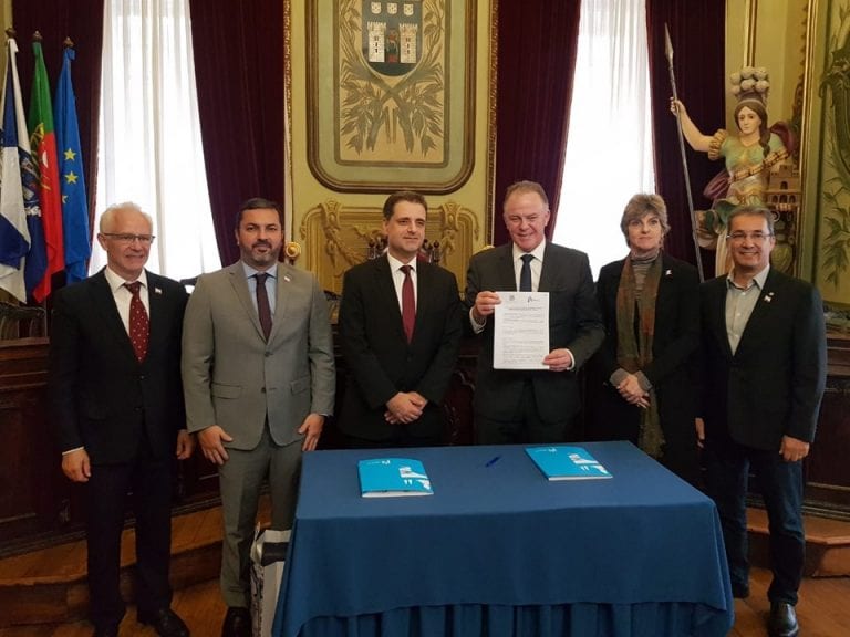 Governador Renato Casagrande assina acordo de cooperação com a Prefeitura de Braga