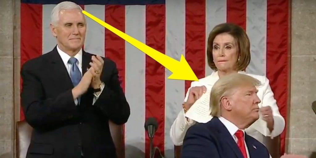 Após o discurso do Presidente Donald Trump Nancy Pelosi rasga discurso Após o discurso do Presidente Donald Trump Nancy Pelosi rasga discurso
