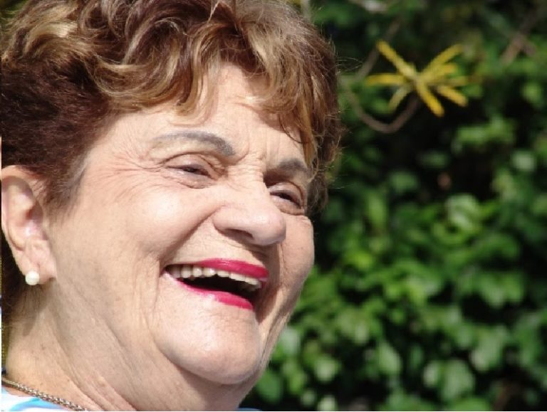 Morre aos 90 anos Mariazinha Vellozo Lucas