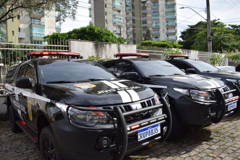 Polícia Civil prende mulher que auxiliava universitárias no tráfico de drogas em João Neiva