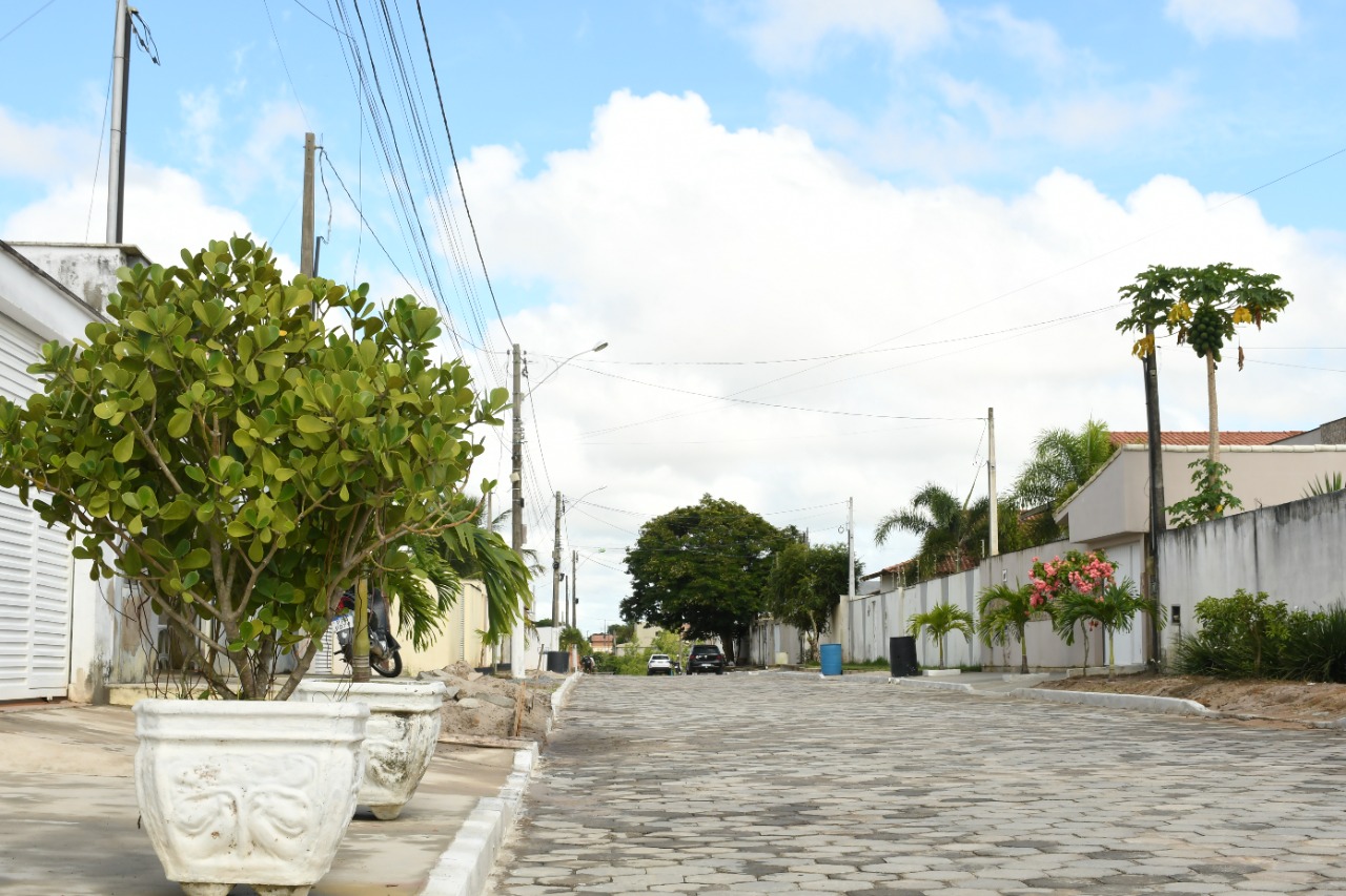 PREFEITURA DE SÃO MATEUS TÁ ON! INAUGURADO CALÇAMENTO NO BAIRRO PARQUE WASHINGTON