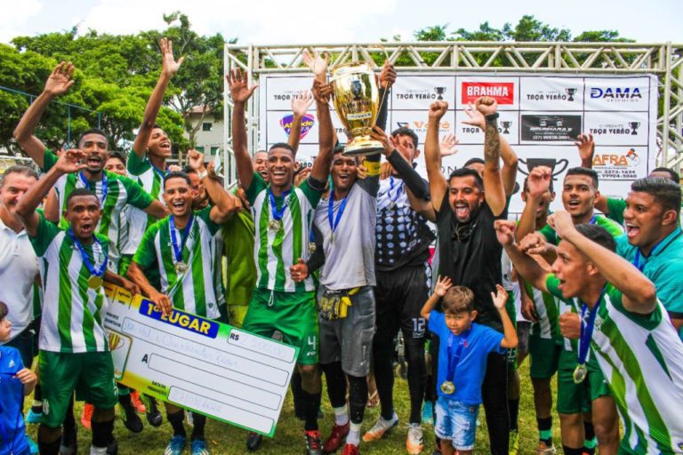Atlético do Nova Esperança é campeão da Copa Verão de Futebol