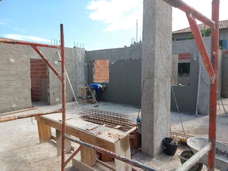 Construção de  Creche e Escola, no Elza Nader, seguem avançando