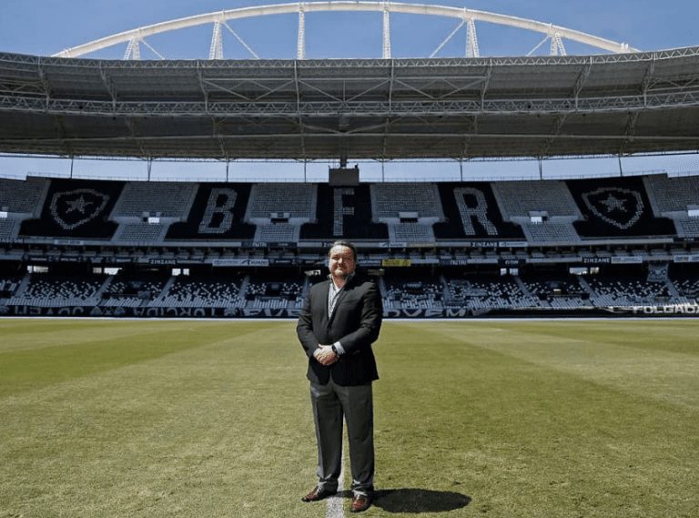 Diretor do Botafogo destaca trabalho para assinatura da SAF: “Reestruturação geral”