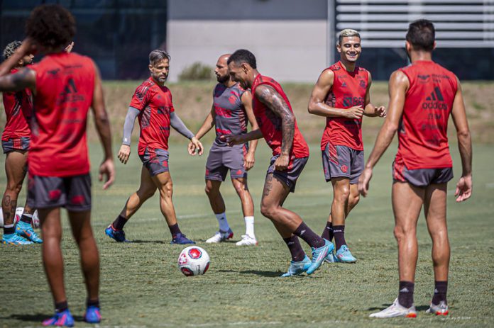 Flamengo encerra preparação para o clássico com o Vasco no Carioca