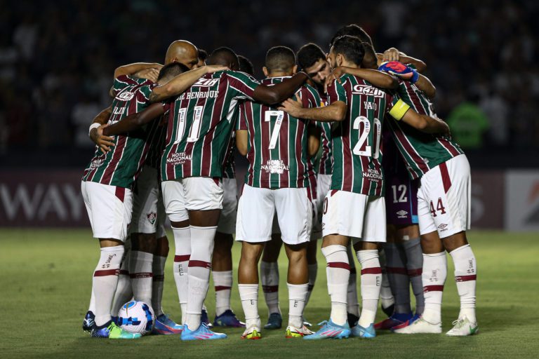 Fluminense busca título da Taça Guanabara contra o Resende