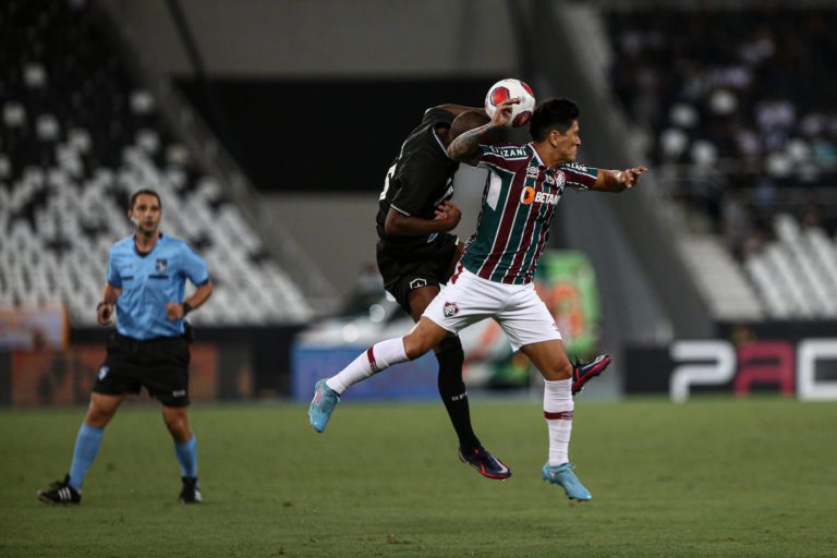 Fluminense tenta confirmar vantagem diante do Botafogo na semifinal do Campeonato Carioca