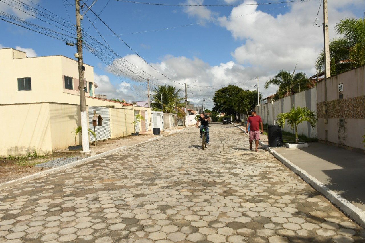 PREFEITURA DE SÃO MATEUS TÁ ON! INAUGURADO CALÇAMENTO NO BAIRRO PARQUE WASHINGTON