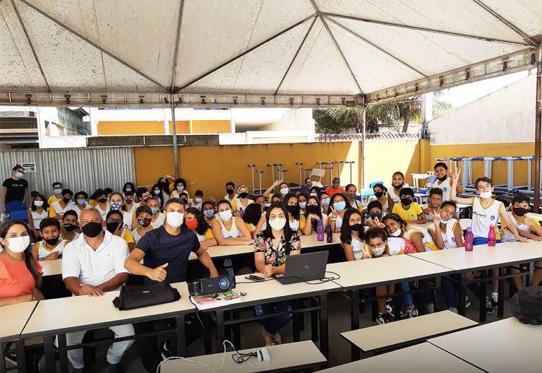 Marataízes: Prefeitura dá início a distribuição dos “Pontos de Entrega Voluntária” nas escolas