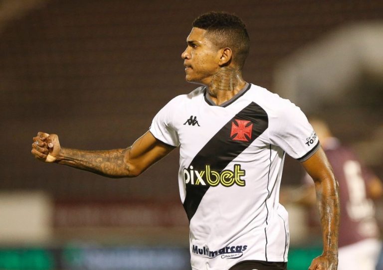 Vasco garante premiação milionária com classificação na Copa do Brasil