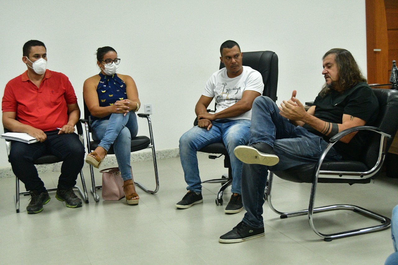 DANIEL REAFIRMA COMPROMISSO DE LUTAR PARA NÃO DEIXAR FECHAR ESCOLAS DO CAMPO