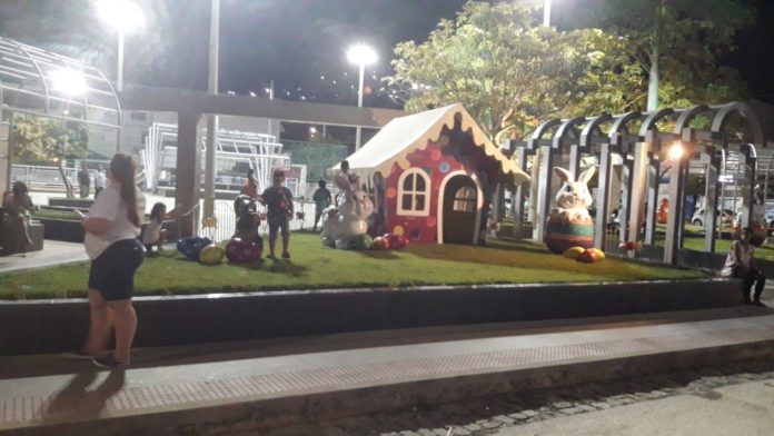 Além da decoração temática, Barra de São Francisco terá feira de produtos da Páscoa na próxima semana