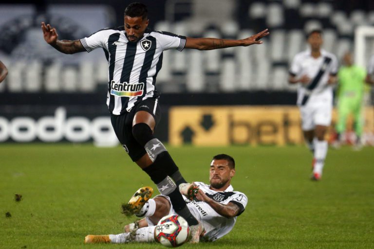 Diego Gonçalves se recupera de lesão e volta a ser opção no Botafogo