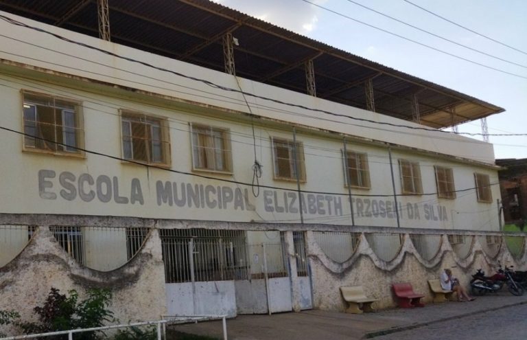 Escola Municipal Elizabeth Trzoseki da Silva em Paulista já pode funcionar em regime de tempo integral