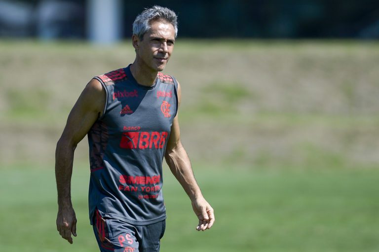 Flamengo põe evolução à prova contra o Athletico-PR, pedra no sapato de 2021