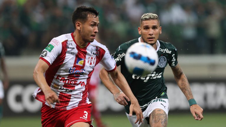 Terça-feira reserva jogos importantes nos grupos de Fla e Palmeiras na Libertadores