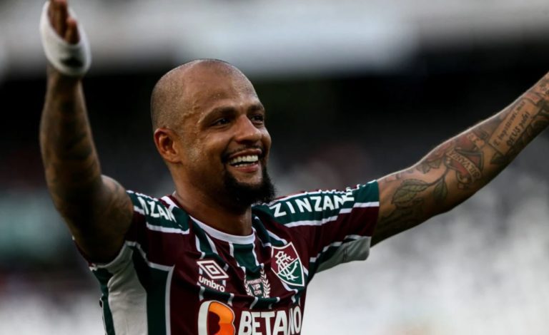 Felipe Melo se diz feliz por final do Paulista: “Meu Palmeiras foi campeão”
