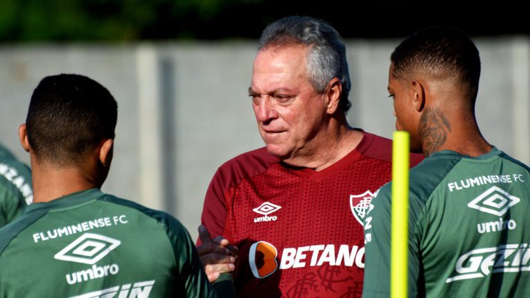 Jogadores do Fluminense mandam mensagens de agradecimento a Abel Braga