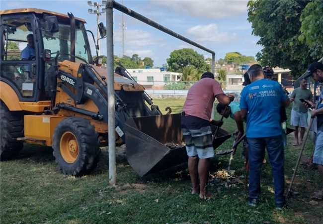 Voluntários e entidades realizam mutirão de limpeza em Itapemirim
