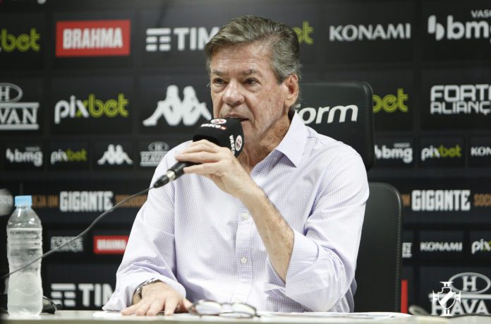 Jorge Salgado prega confiança no trabalho de Zé Ricardo no Vasco