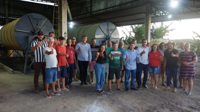Prefeitura participa de entrega de secador de café na comunidade do Giral - PREFEITURA MUNICIPAL DE JAGUARÉ