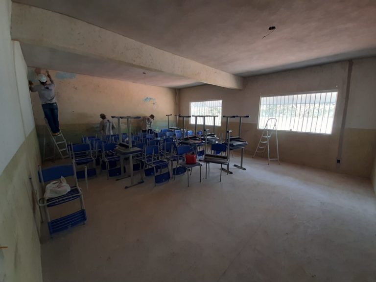 REFORMA DA ESCOLA FLORINDO MANZOLI ENTRA EM NOVA FASE