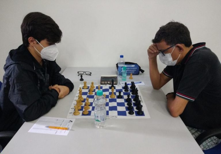 Torneio vai reunir feras do xadrez estadual em Linhares no próximo sábado (16) e inscrições continuam abertas