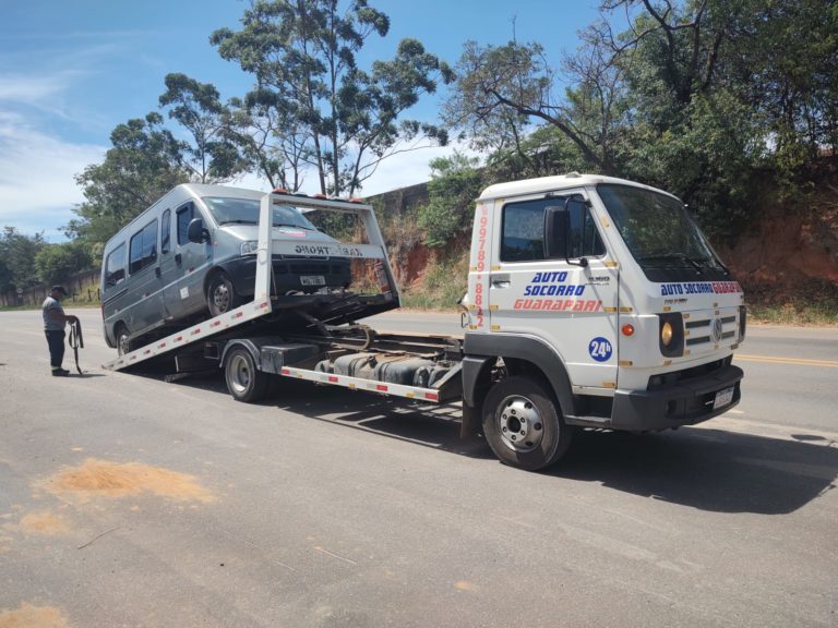 Guarapari: Prefeitura intensifica fiscalização de vans clandestinas