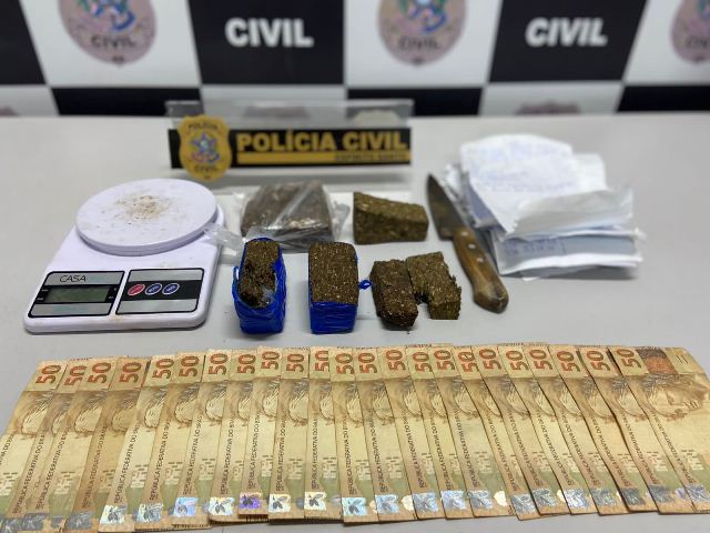Denarc prende suspeito de distribuir drogas em Vila Velha