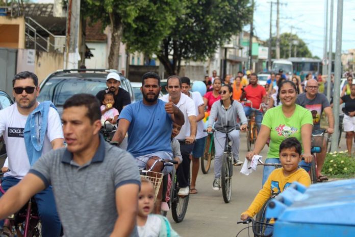 Escola de Bebedouro promove passeio ciclístico com famílias dos estudantes   		