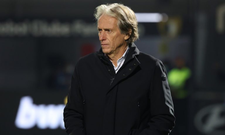 Jorge Jesus vê eventual convite para treinar a Seleção Brasileira como “irrecusável”