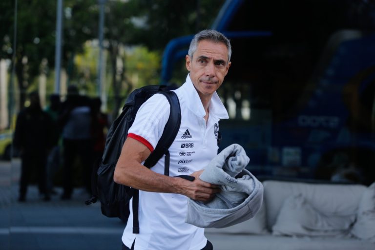 Paulo Sousa defende trabalho após atuação sem brilho do Flamengo