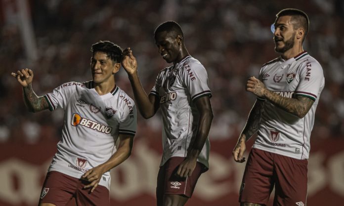 Fluminense derrota o Vila Nova e se classifica na Copa do Brasil