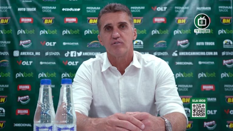 Veja as mudanças de técnico nos times do Brasileirão 2022