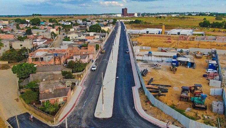 Obras de pavimentação asfáltica são iniciadas em avenida de Bebedouro