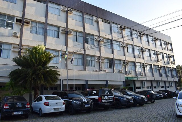 Policiais civis de Castelo prendem autor de homicídio