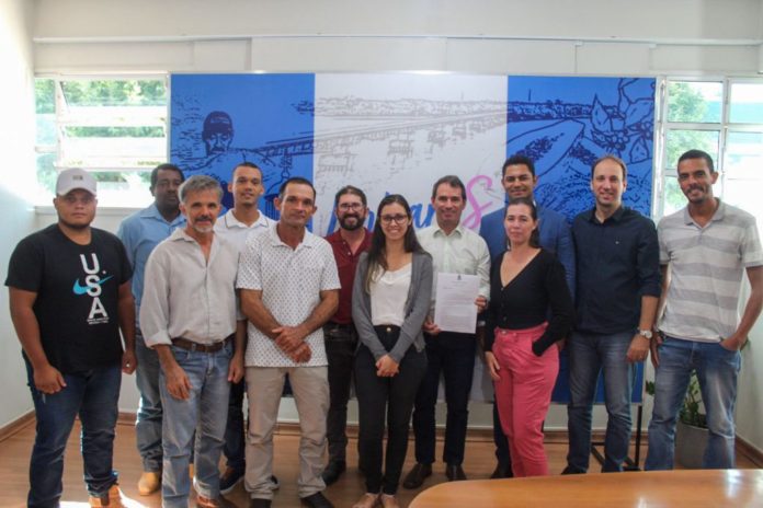 Prefeito de Linhares assina Projeto de Lei para criação do Programa Municipal de Incentivo à Produção Agroecológica e Orgânica   		